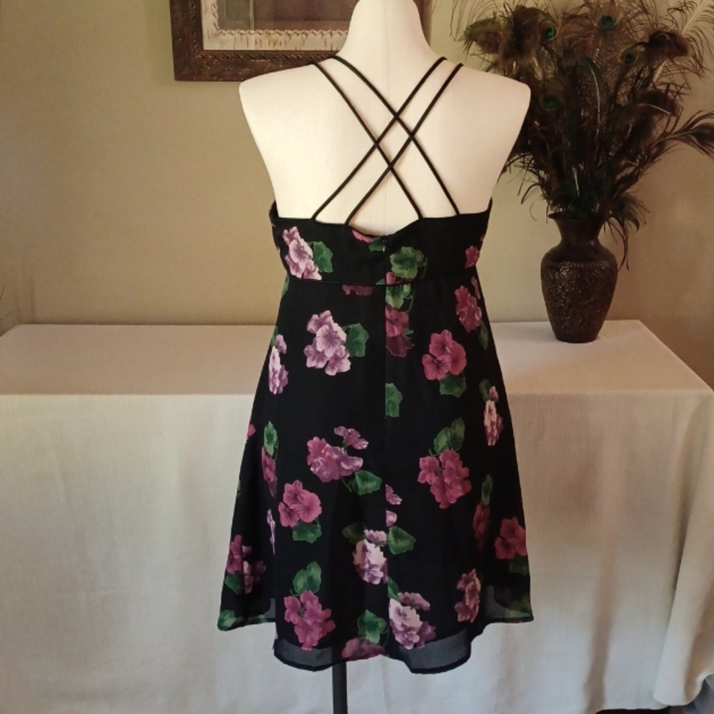 Sz 12 Black Floral Cocktail Dress by CDC Evening - Picture 5 of 8